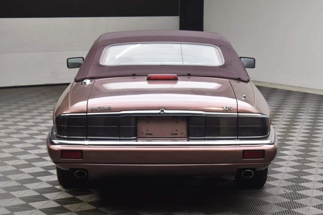 1995 Jaguar XJS Convertible - Image 6 of 31