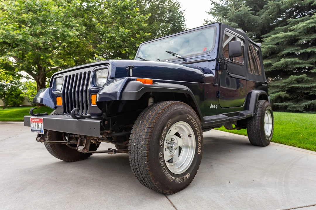 1995 Jeep YJ Wrangler - Image 3 of 31
