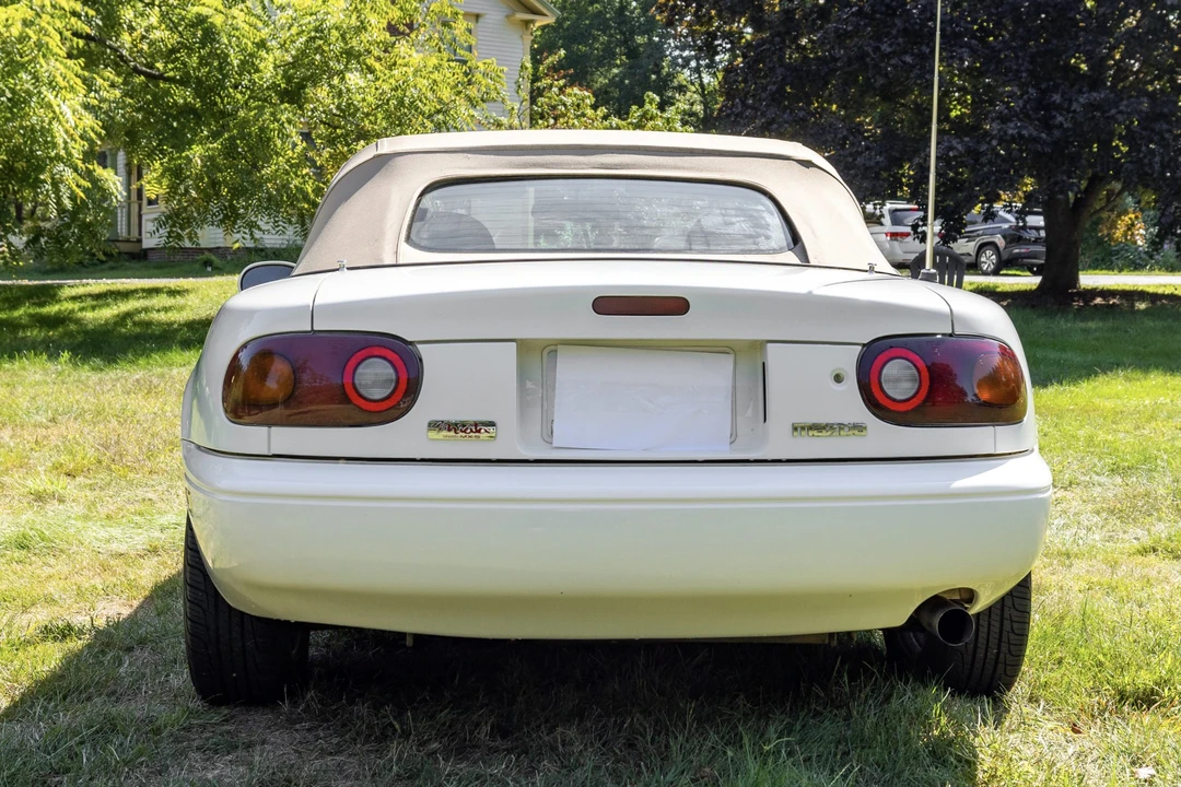 1995 Mazda NA MX-5 Miata - Image 7 of 31