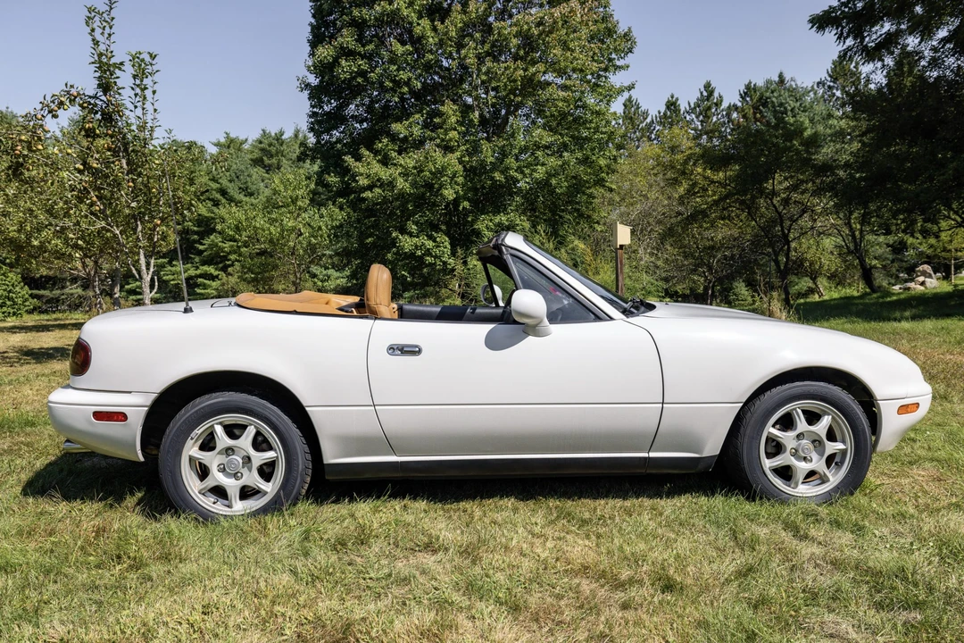 1995 Mazda NA MX-5 Miata - Image 11 of 31
