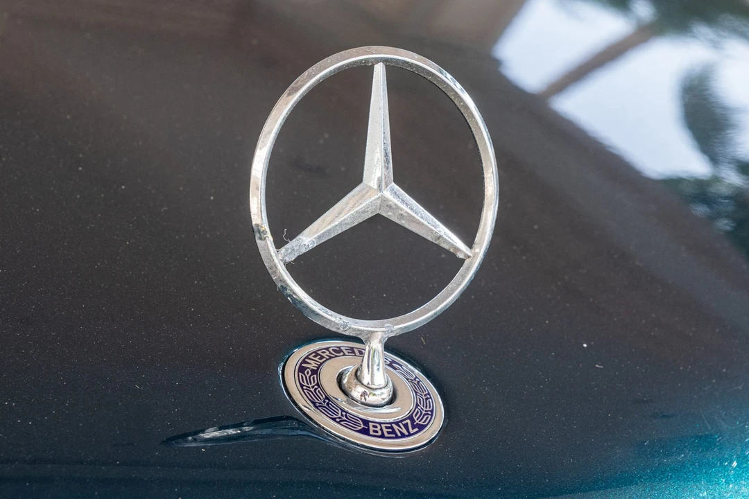 1995 Mercedes-Benz W124 E-Class - Image 18 of 31