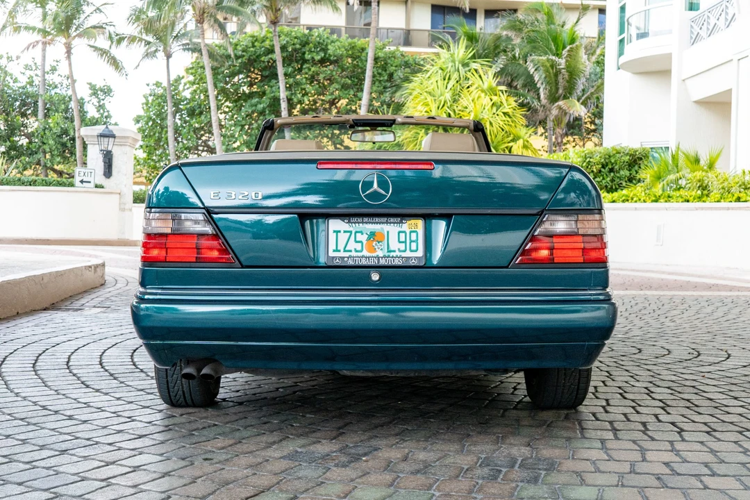1995 Mercedes-Benz W124 E-Class - Image 5 of 31