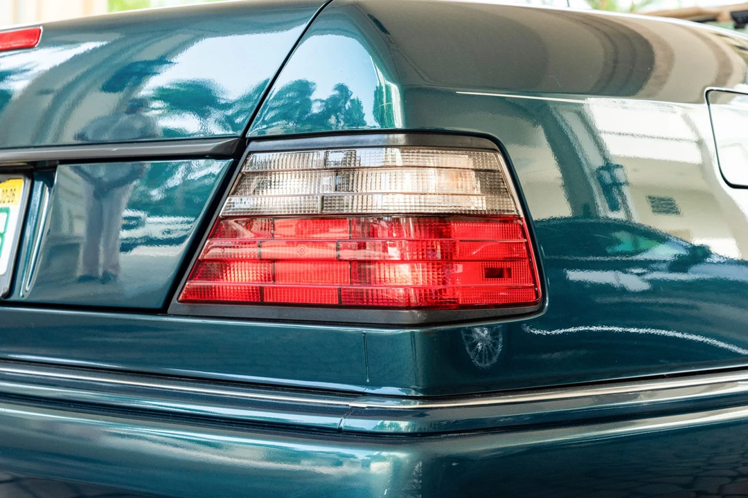 1995 Mercedes-Benz W124 E-Class - Image 24 of 31
