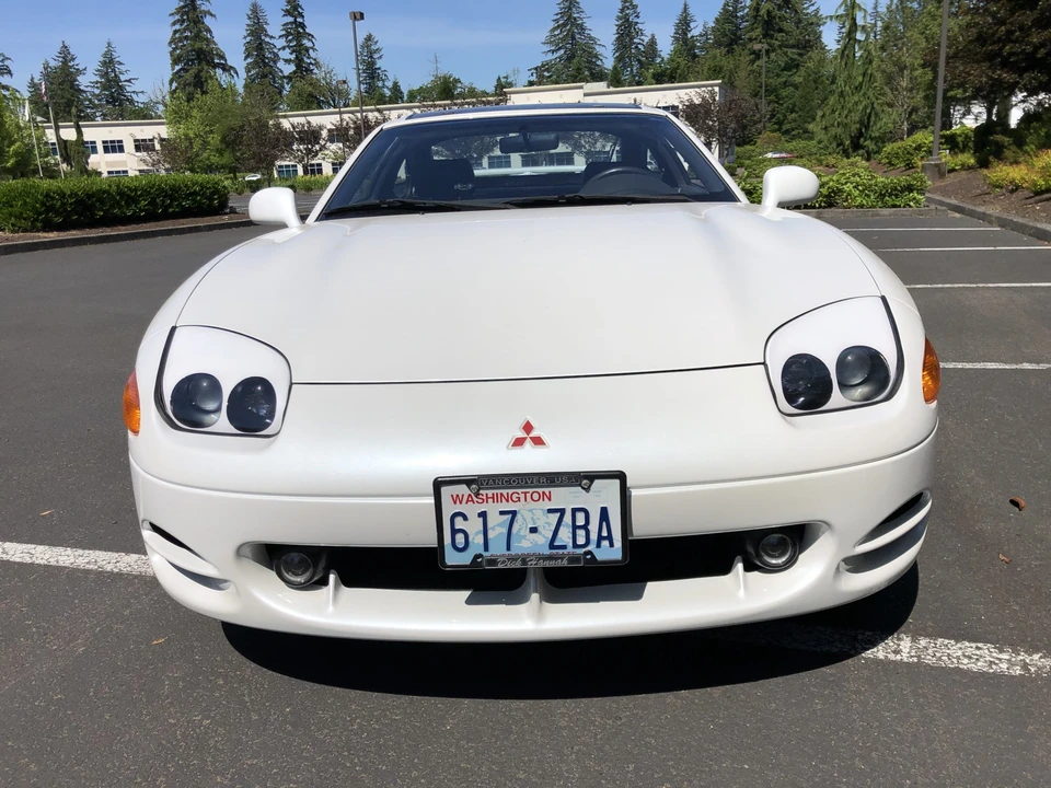 1995 Mitsubishi 3000GT Series 2 - Image 3 of 31