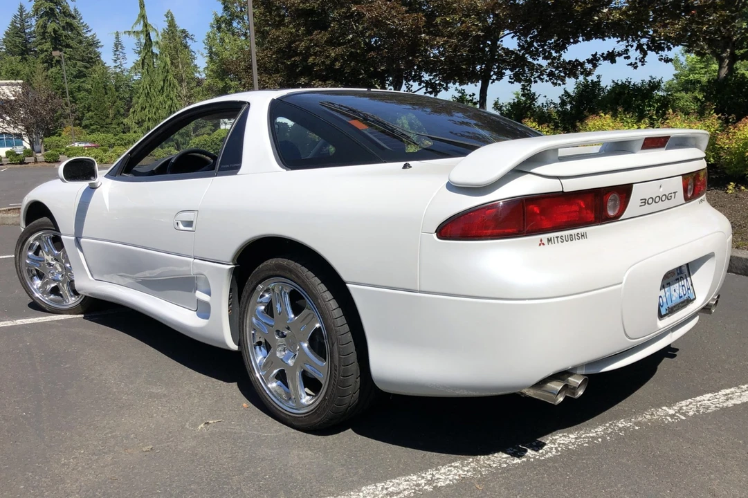 1995 Mitsubishi 3000GT Series 2 - Image 12 of 31