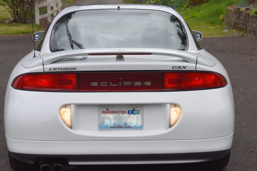 1995 Mitsubishi Eclipse 2nd Gen - Image 12 of 31