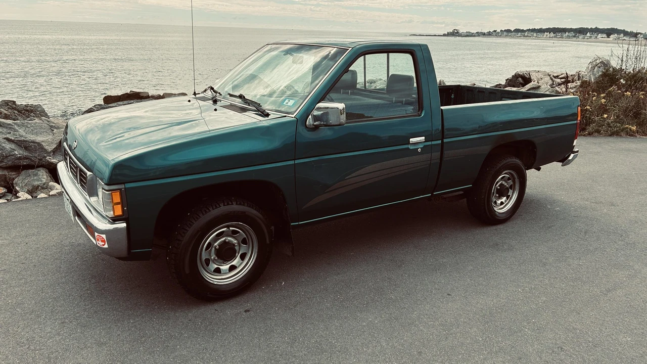 1995 Nissan - Image 6 of 31