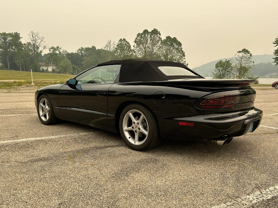 1995 Pontiac Firebird 4th Gen - Image 9 of 31