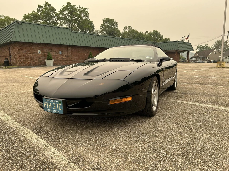1995 Pontiac Firebird 4th Gen - Image 3 of 31