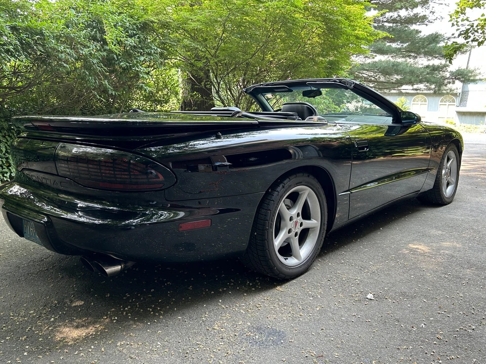 1995 Pontiac Firebird 4th Gen - Image 19 of 31