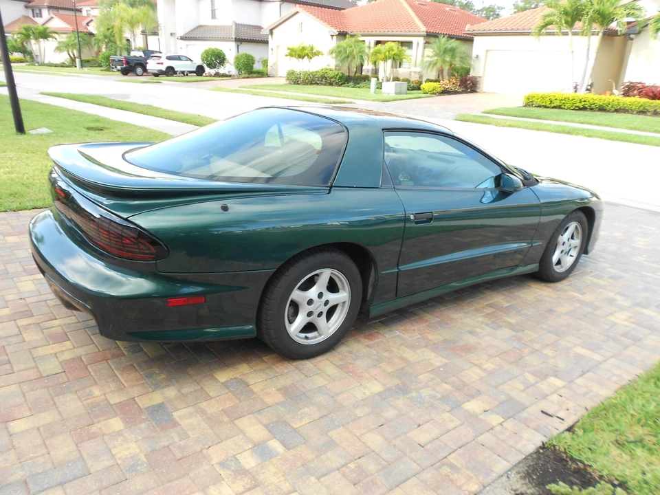 1995 Pontiac Firebird Trans Am 4th Gen - Image 24 of 31