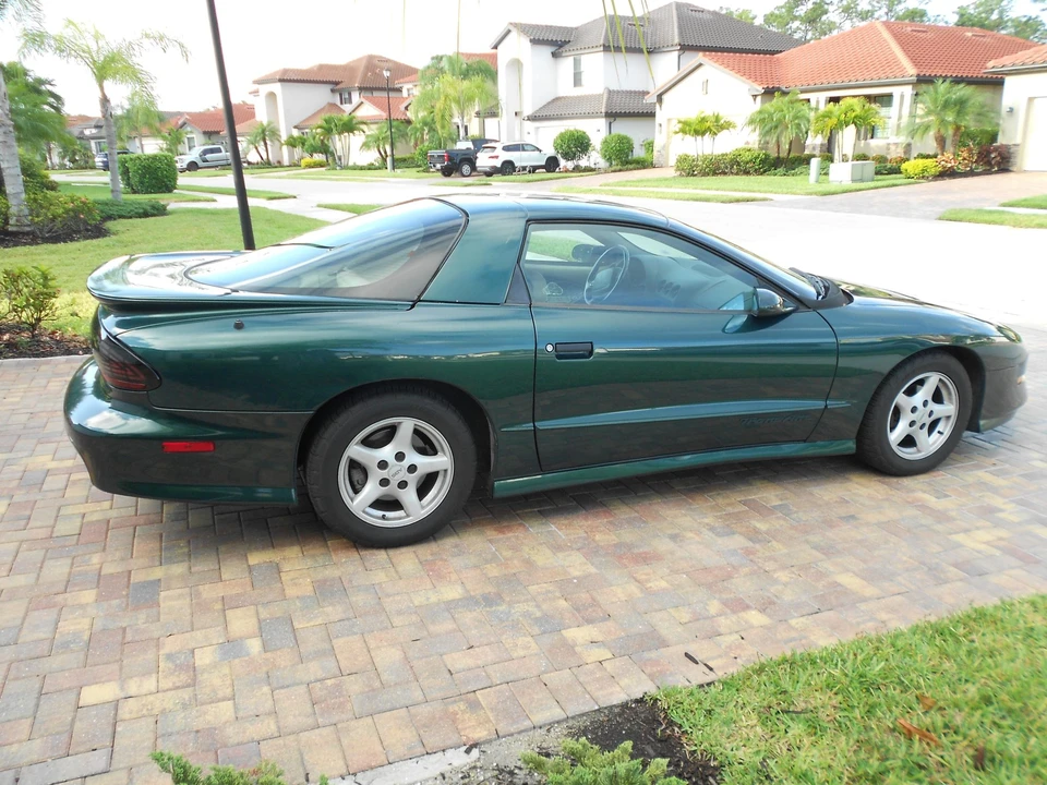 1995 Pontiac Firebird Trans Am 4th Gen - Image 22 of 31