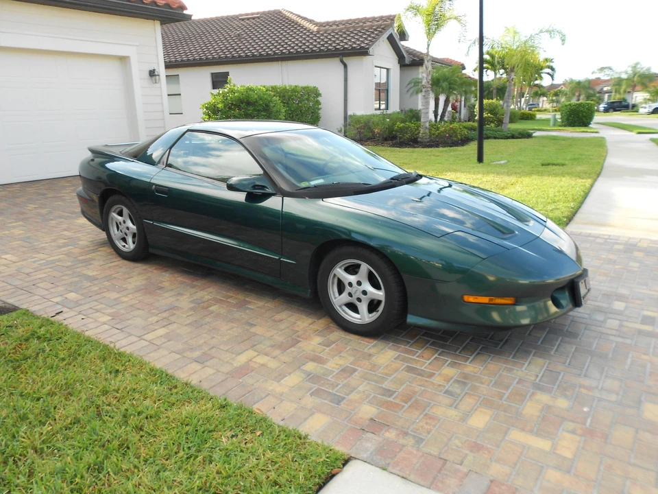 1995 Pontiac Firebird Trans Am 4th Gen - Image 14 of 31