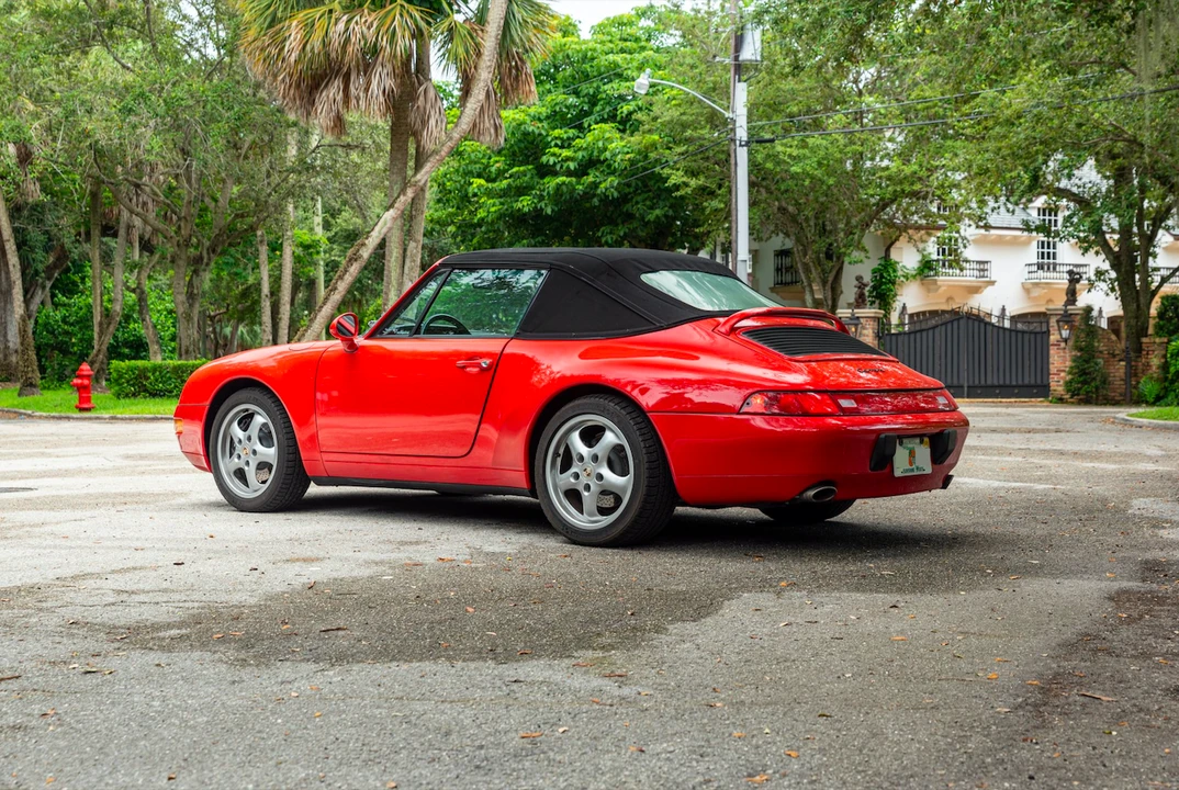 1995 Porsche 993 Carrera - Image 17 of 31