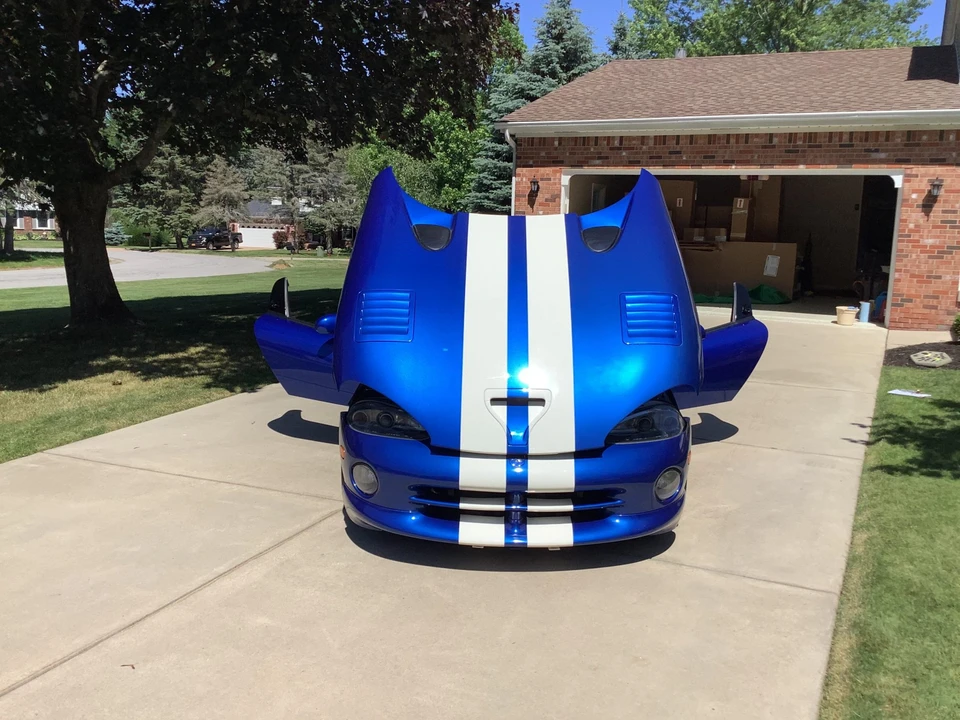 1996 Dodge Viper GTS 2nd Gen - Image 9 of 31