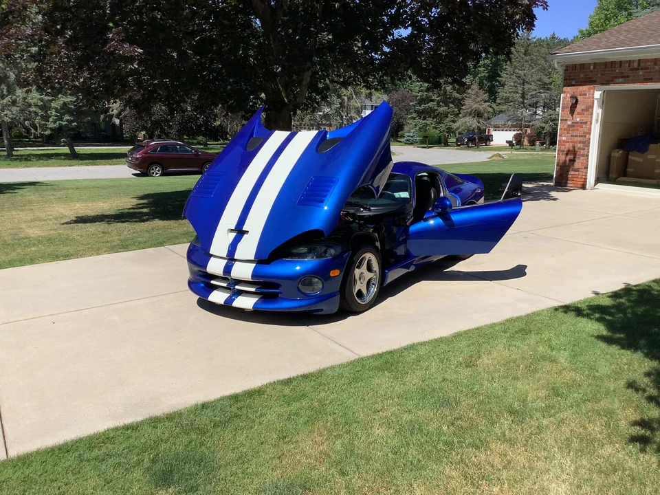 1996 Dodge Viper GTS 2nd Gen - Image 10 of 31