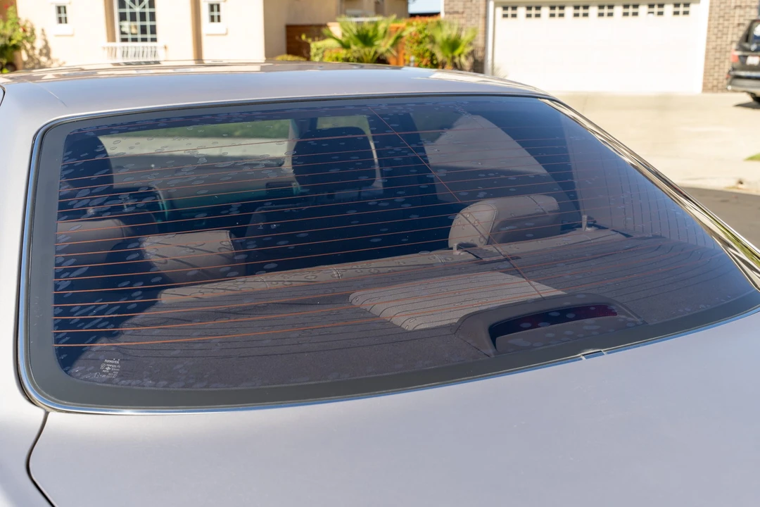 1996 Lexus LS 2nd Gen - Image 16 of 31