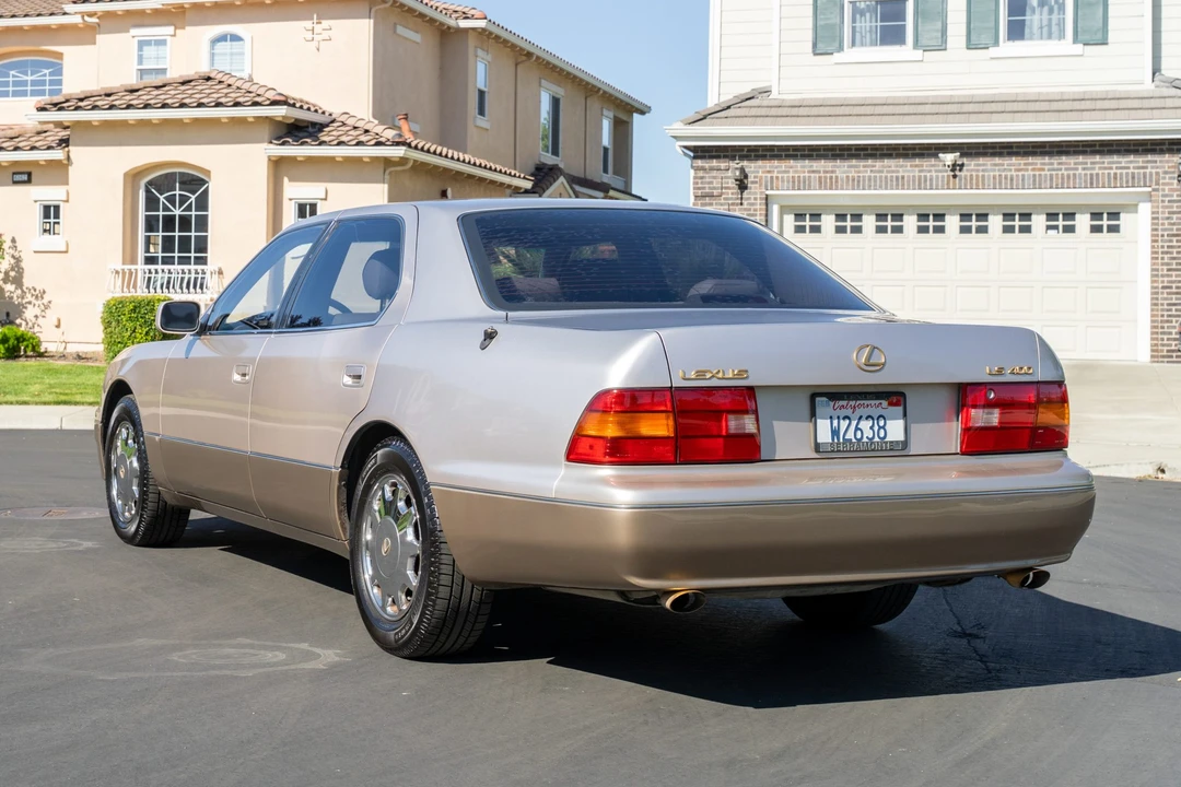1996 Lexus LS 2nd Gen - Image 7 of 31