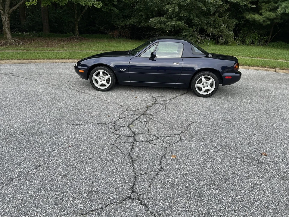 1996 Mazda NA MX-5 Miata - Image 14 of 31