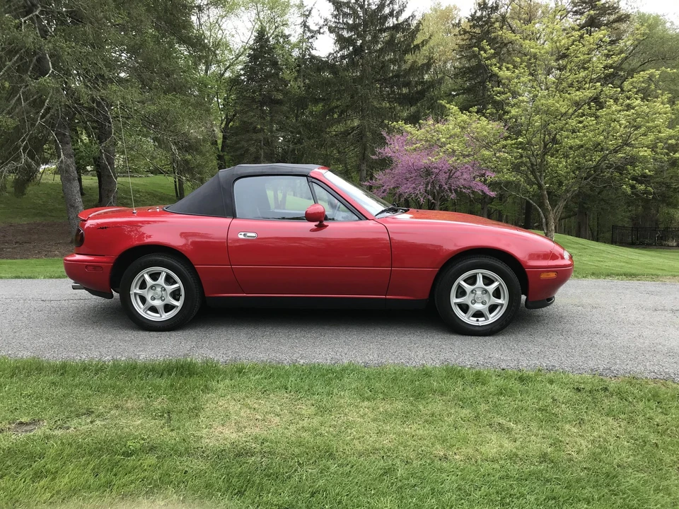 1996 Mazda NA MX-5 Miata - Image 9 of 31