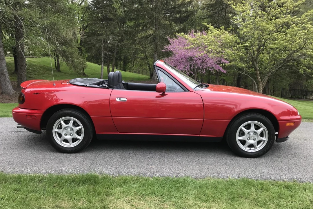 1996 Mazda NA MX-5 Miata - Image 15 of 31
