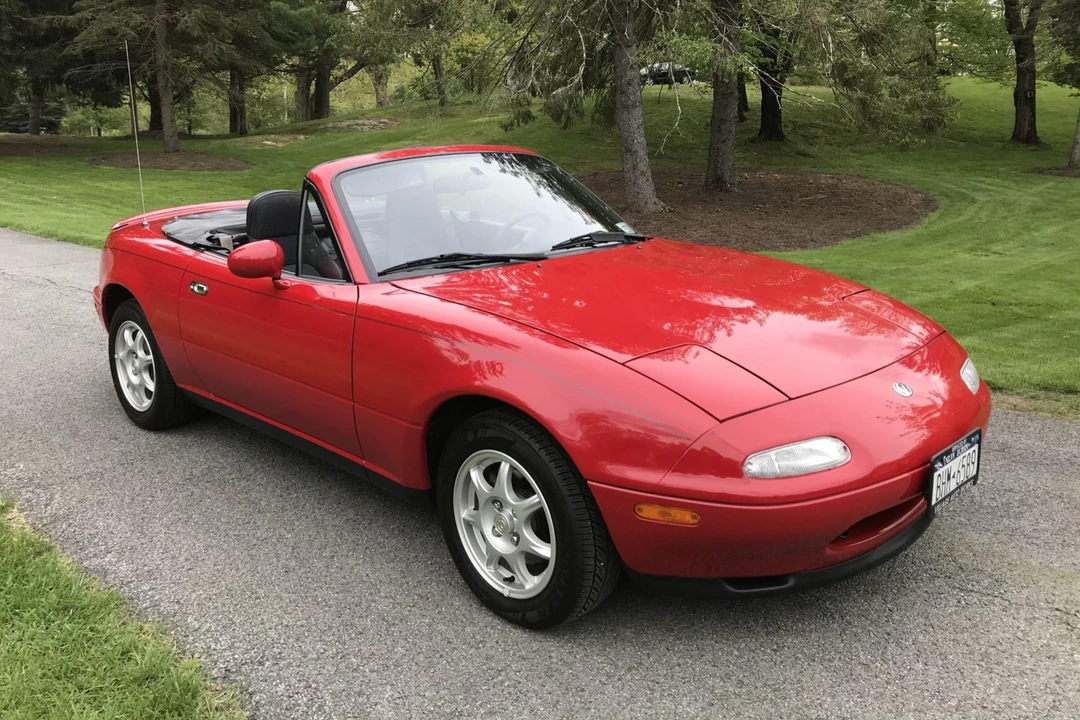 1996 Mazda NA MX-5 Miata - Image 1 of 31
