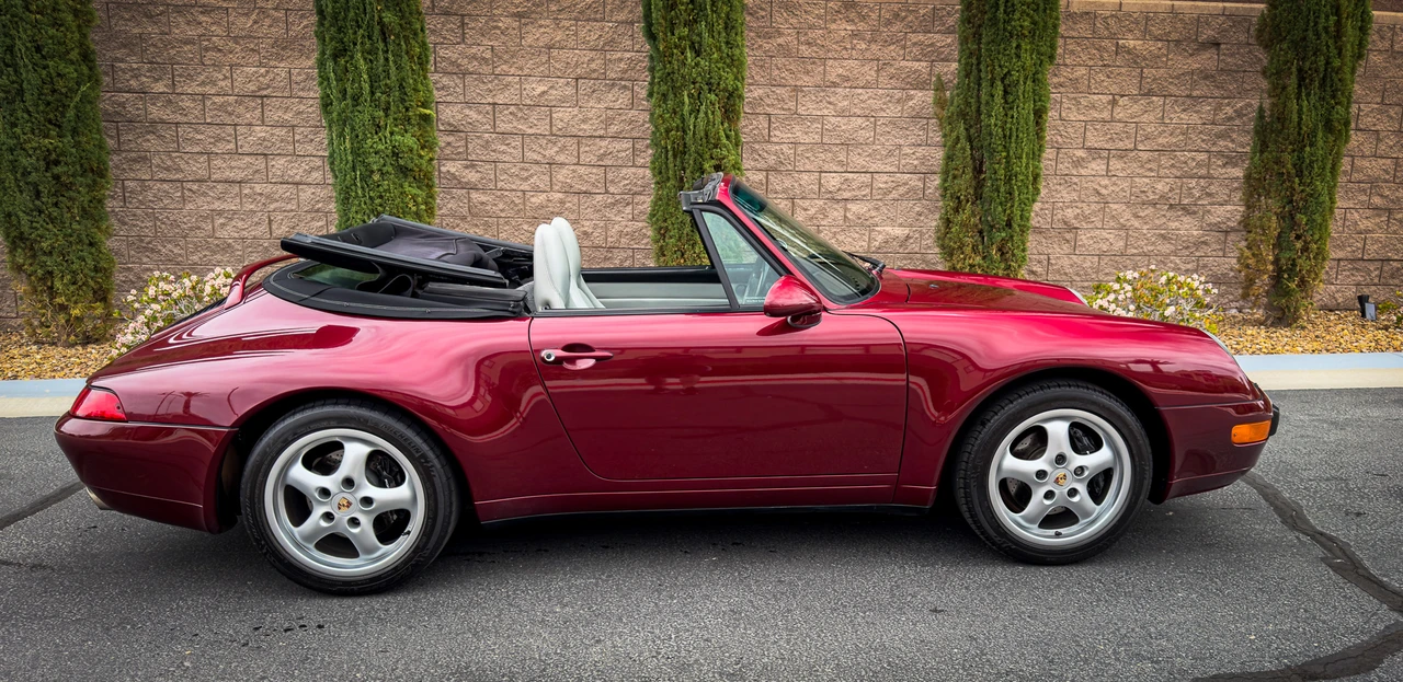 1996 Porsche 993 Carrera - Image 25 of 31