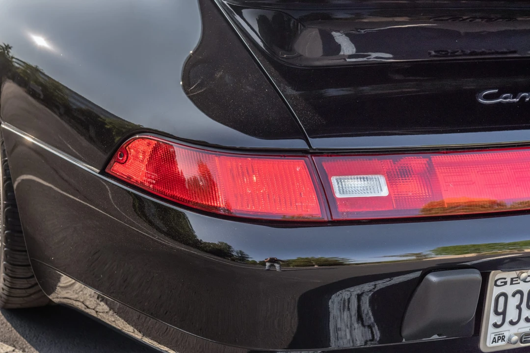 1996 Porsche 993 Carrera - Image 26 of 31