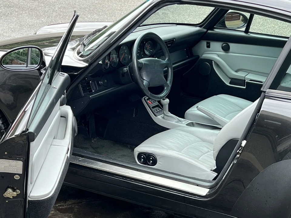 1996 Porsche 993 Carrera - Image 29 of 31