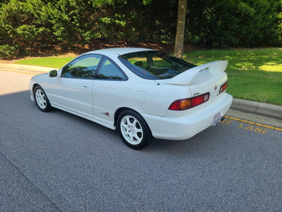 1997 Acura Integra Type R 3rd Gen - Image 25 of 31