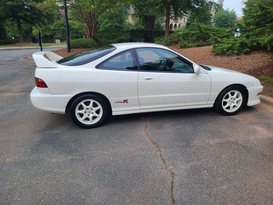 1997 Acura Integra Type R 3rd Gen - Image 16 of 31