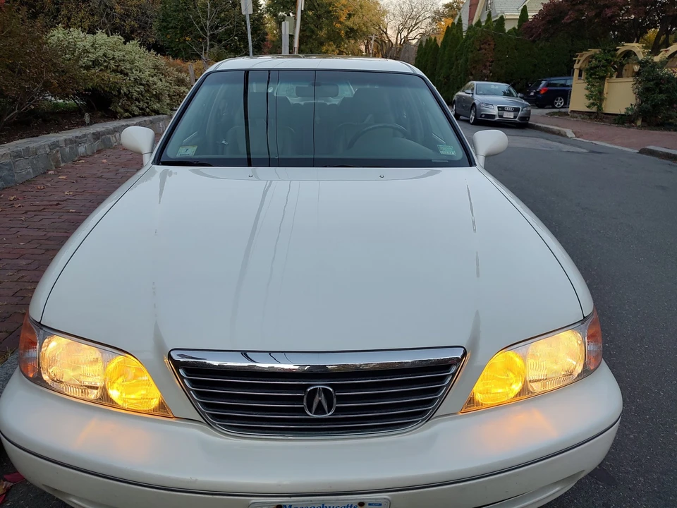 1997 Acura RL 1st Gen - Image 20 of 31