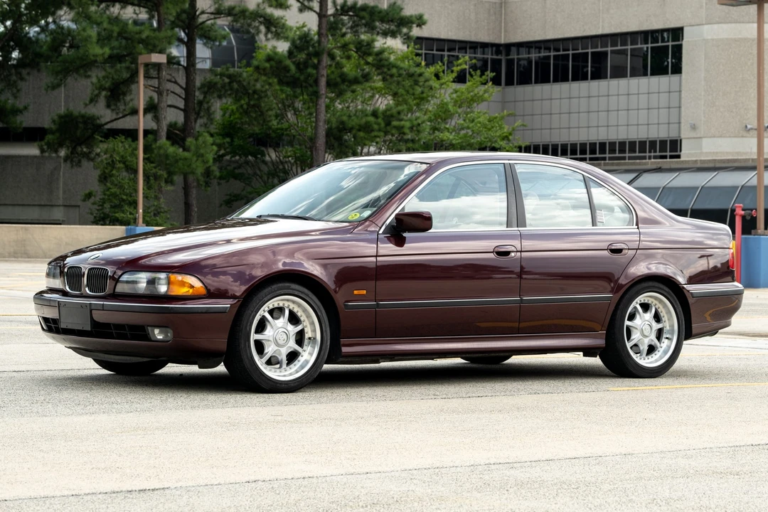 1997 BMW E39 540i - Image 2 of 31