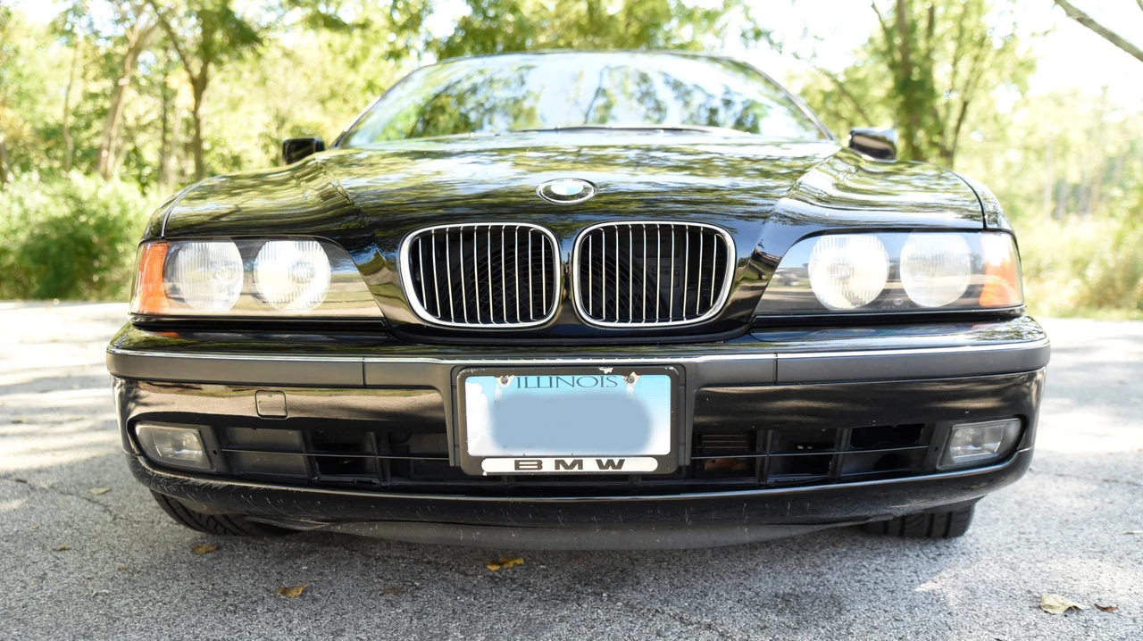 1997 BMW E39 540i - Image 2 of 31