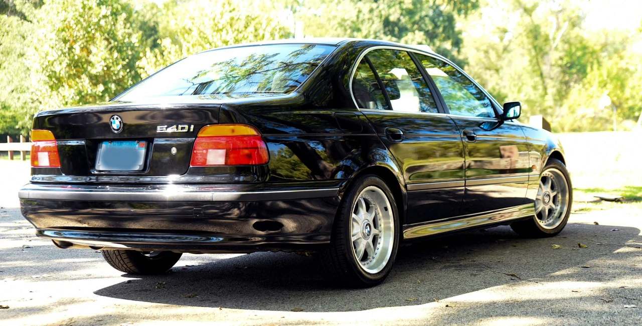 1997 BMW E39 540i - Image 12 of 31