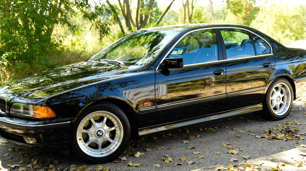 1997 BMW E39 540i - Image 18 of 31