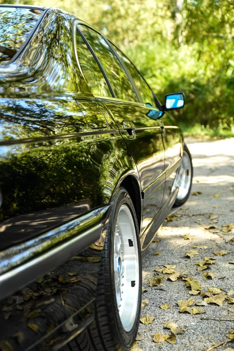1997 BMW E39 540i - Image 28 of 31
