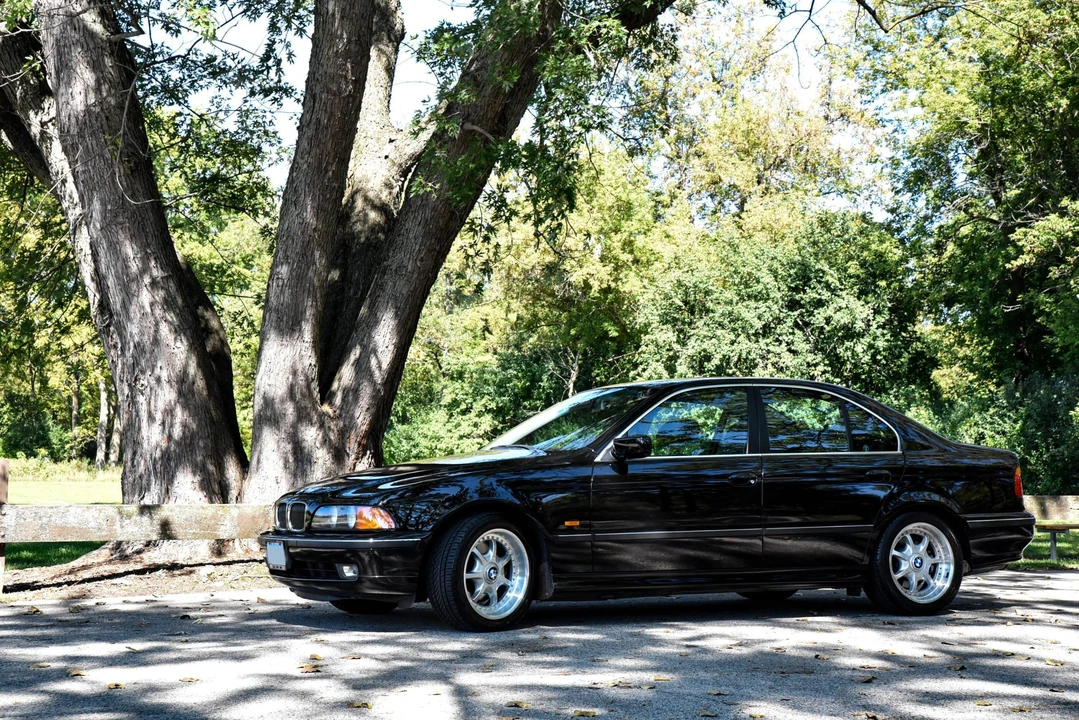 1997 BMW E39 540i - Image 6 of 31