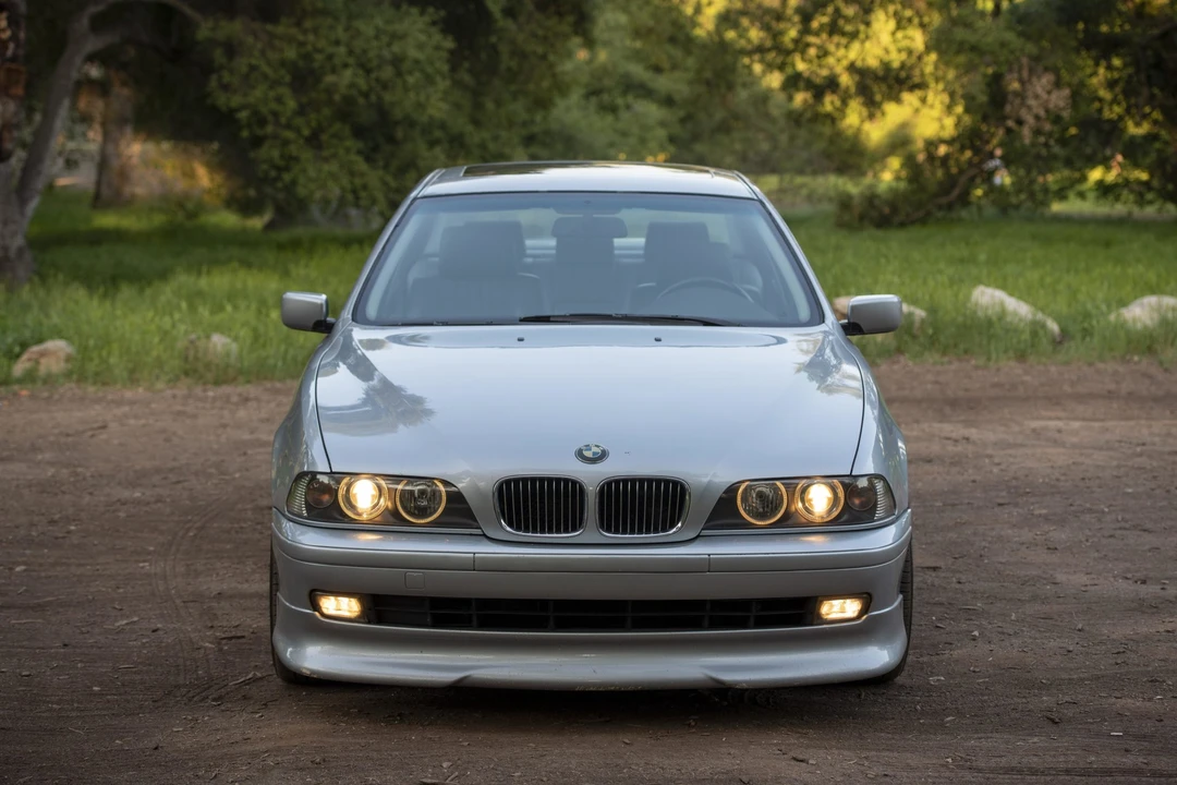 1997 BMW E39 540i - Image 16 of 31