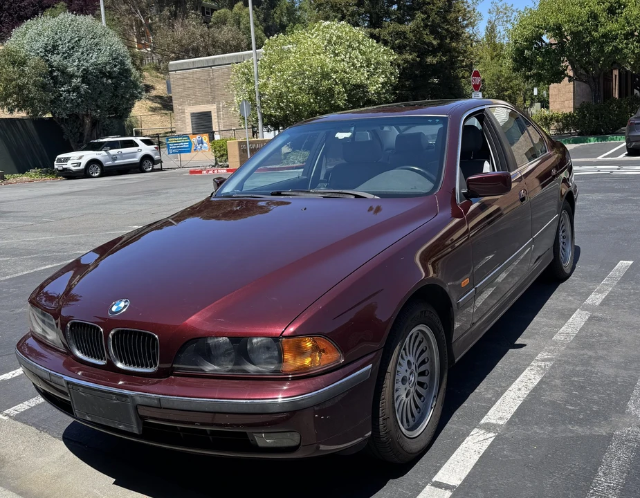 1997 BMW E39 540i - Image 2 of 31