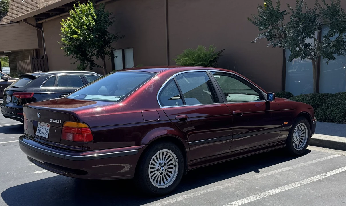 1997 BMW E39 540i - Image 10 of 31