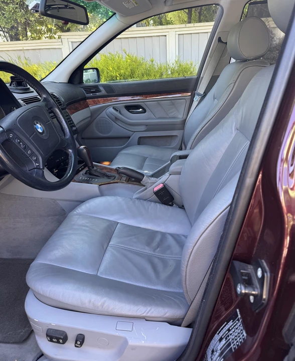 1997 BMW E39 540i - Image 28 of 31