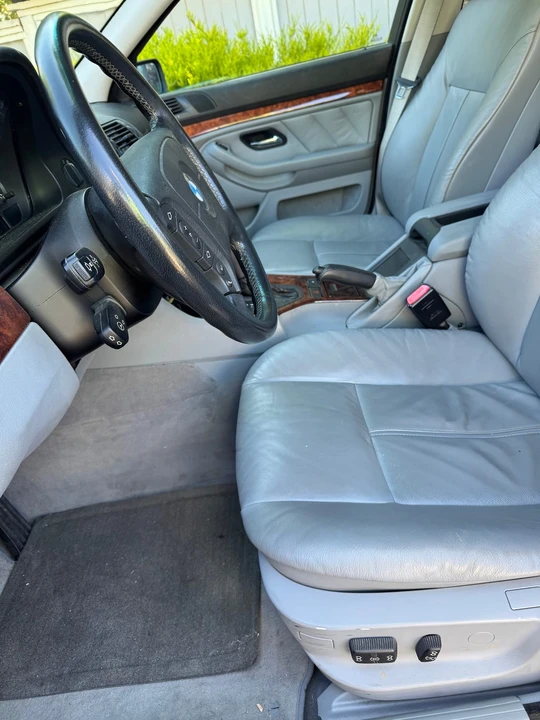 1997 BMW E39 540i - Image 29 of 31