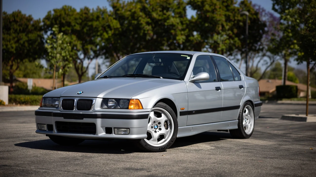 1997 BMW E36 M3 - Image 3 of 31