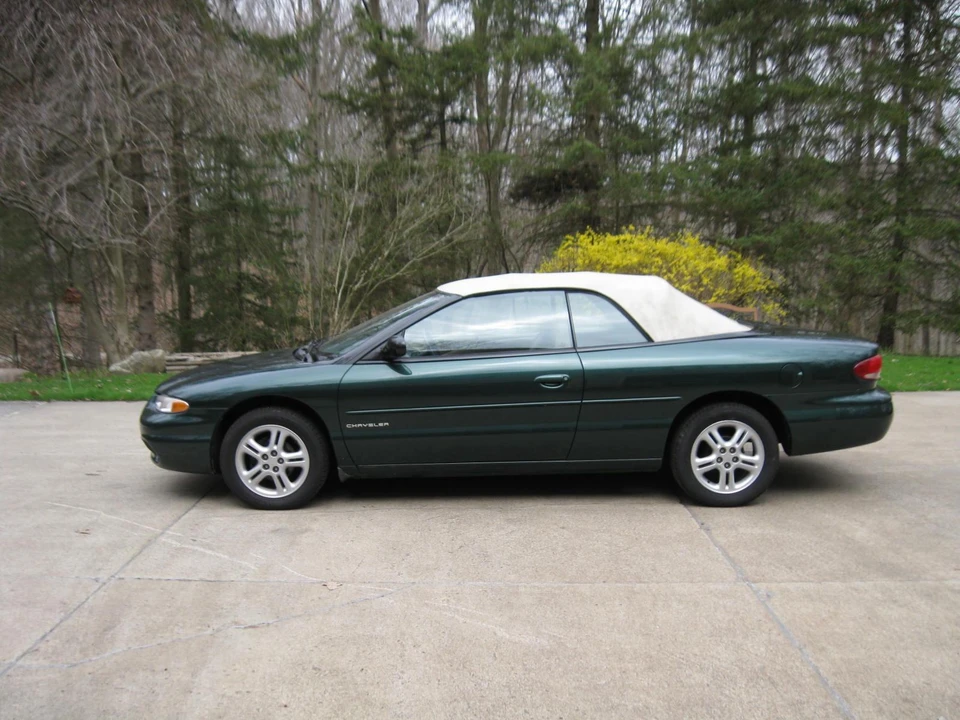 1997 Chrysler Sebring - Image 6 of 31