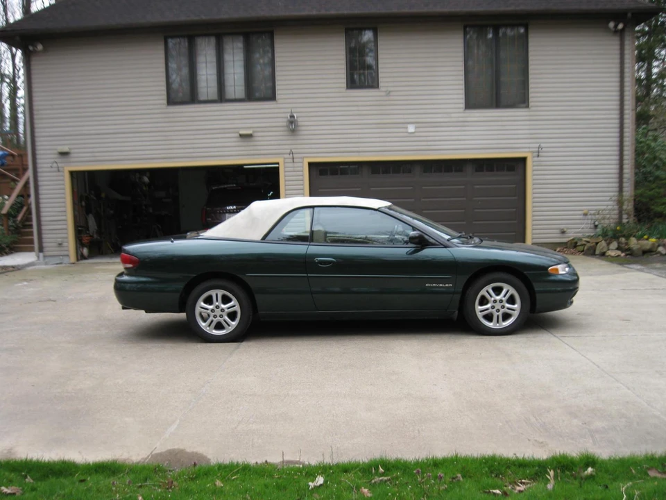 1997 Chrysler Sebring - Image 7 of 31