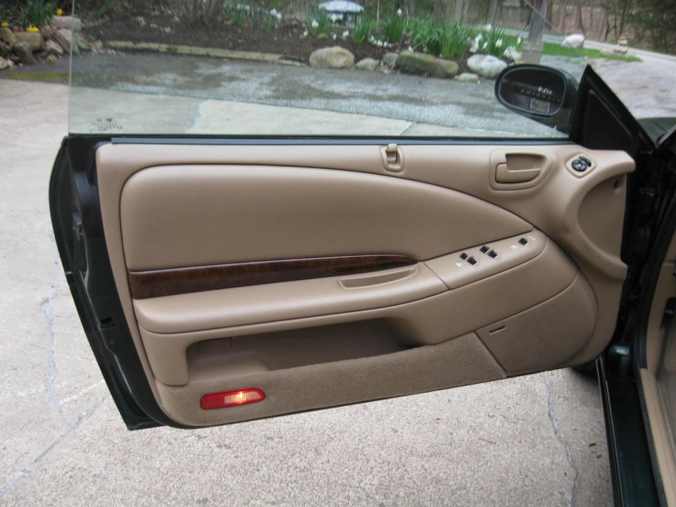 1997 Chrysler Sebring - Image 29 of 31