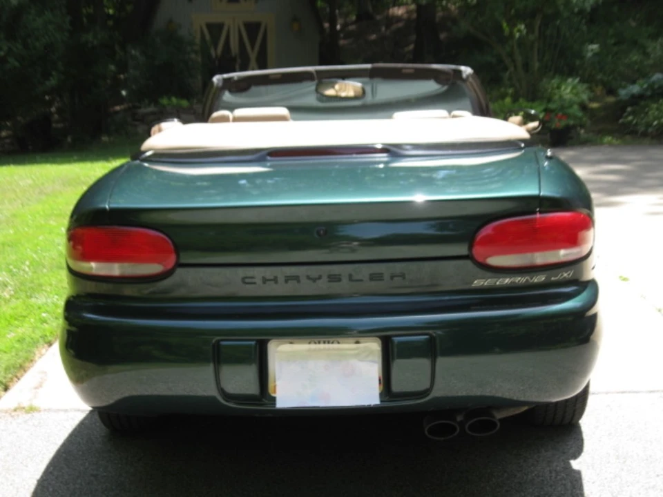 1997 Chrysler Sebring - Image 10 of 31