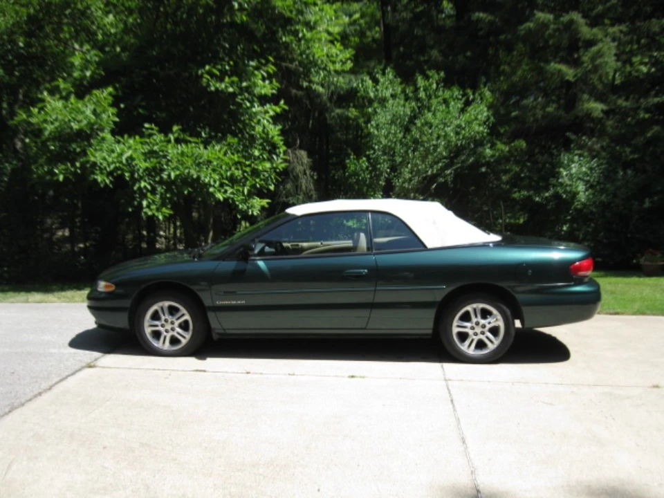 1997 Chrysler Sebring - Image 5 of 31
