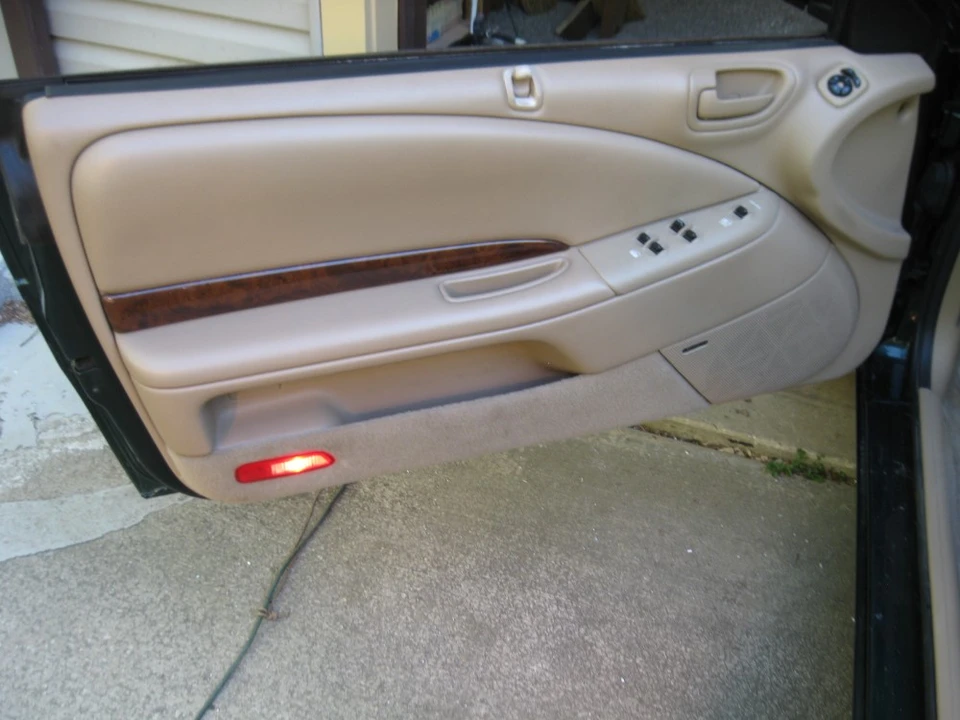 1997 Chrysler Sebring - Image 30 of 31